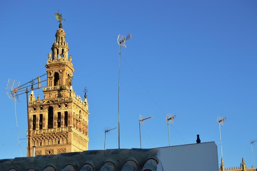 Stunning Attic With Private Terrace And Parking Optional Apartment Sevilla Exterior foto