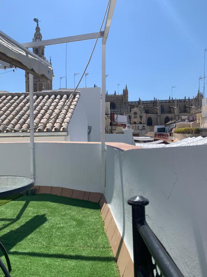 Stunning Attic With Private Terrace And Parking Optional Apartment Sevilla Exterior foto